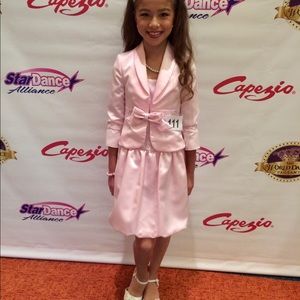 Pink Girl’s Suit (Size 8)
